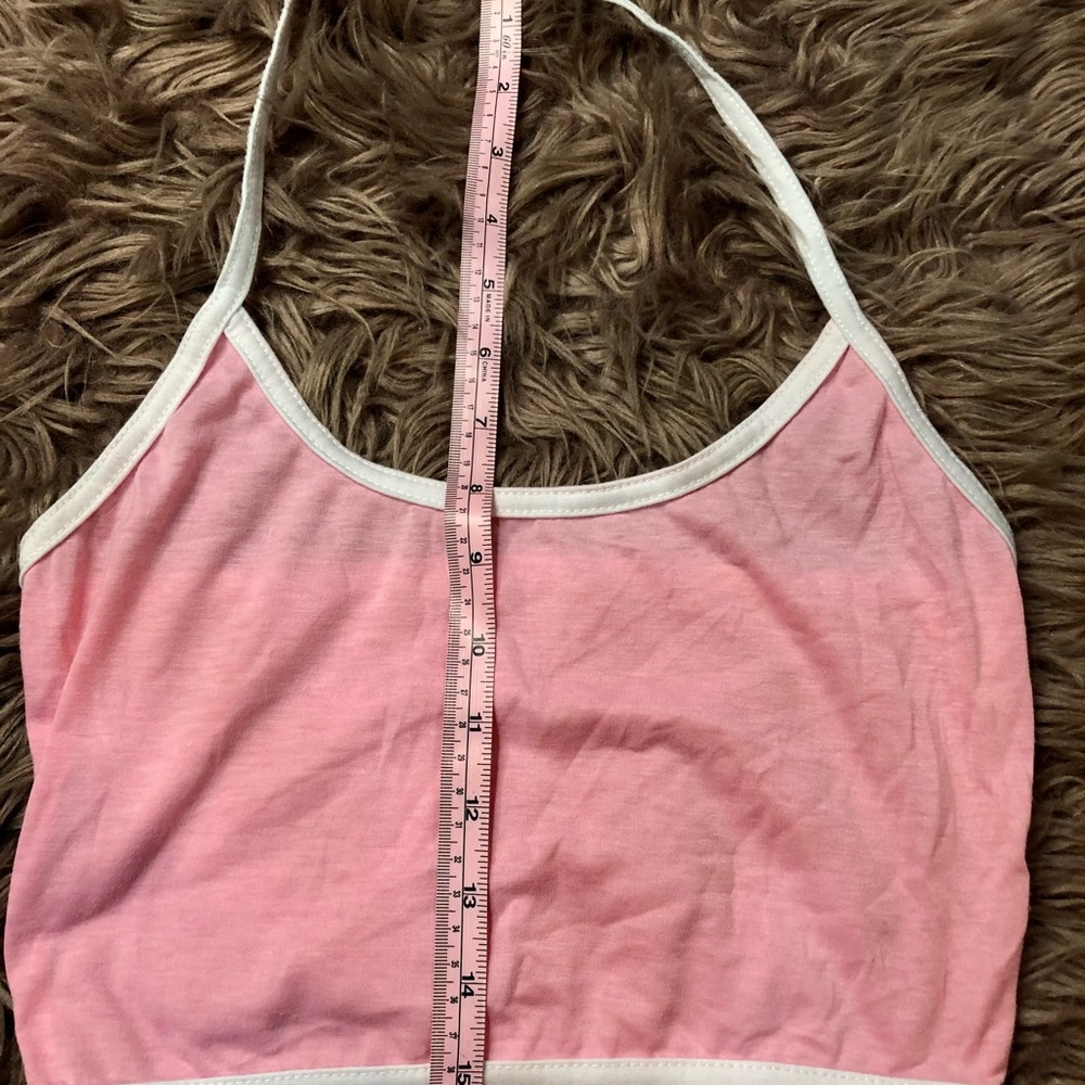 Pink crop top! 🦄 - Picture 2 of 5